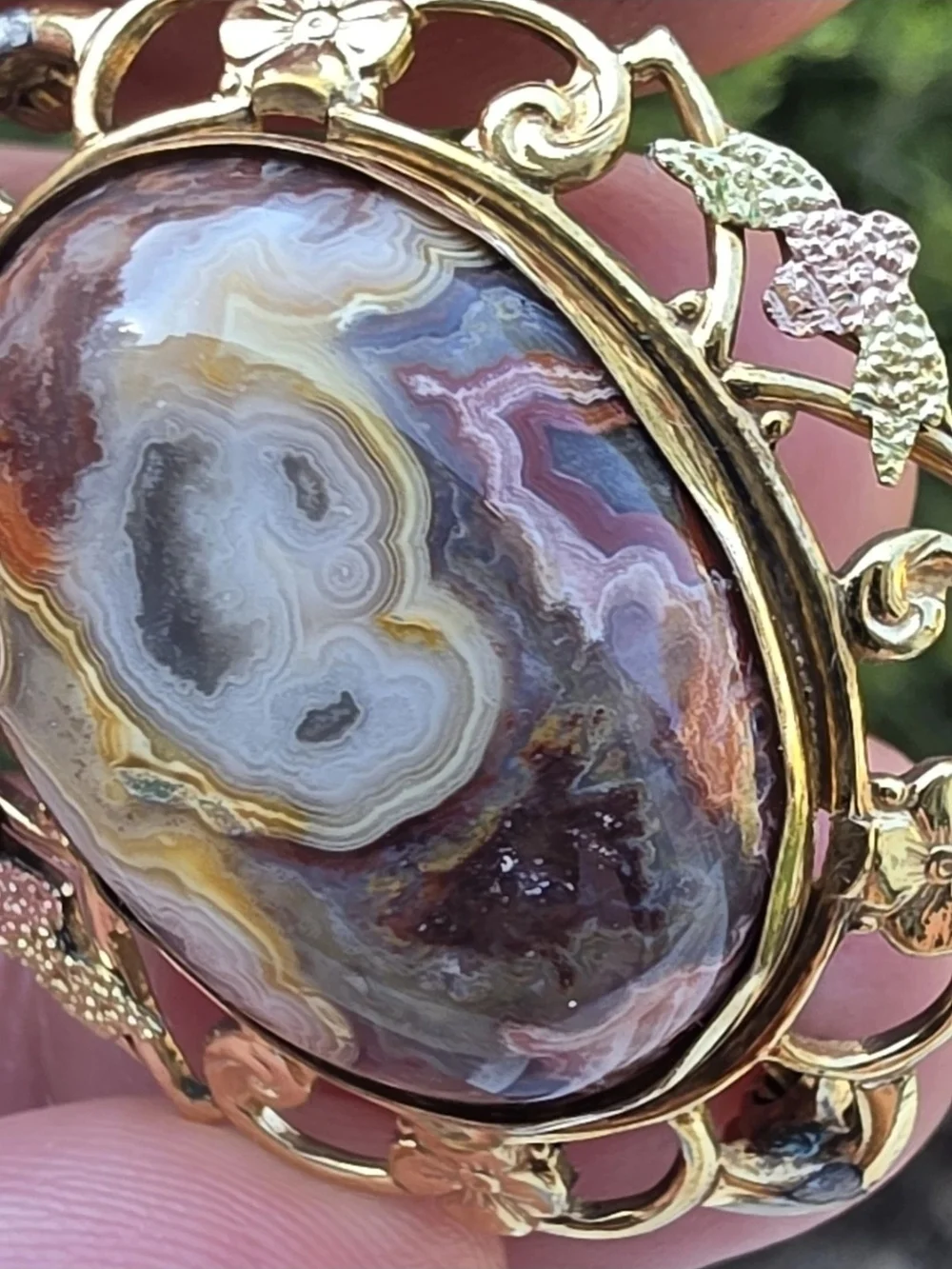 Vintage Signed White Co Gold Filled Crazy Lace Agate Oval Floral Brooch